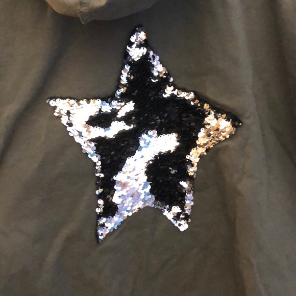 Super cute jacket!! - Picture 3 of 3